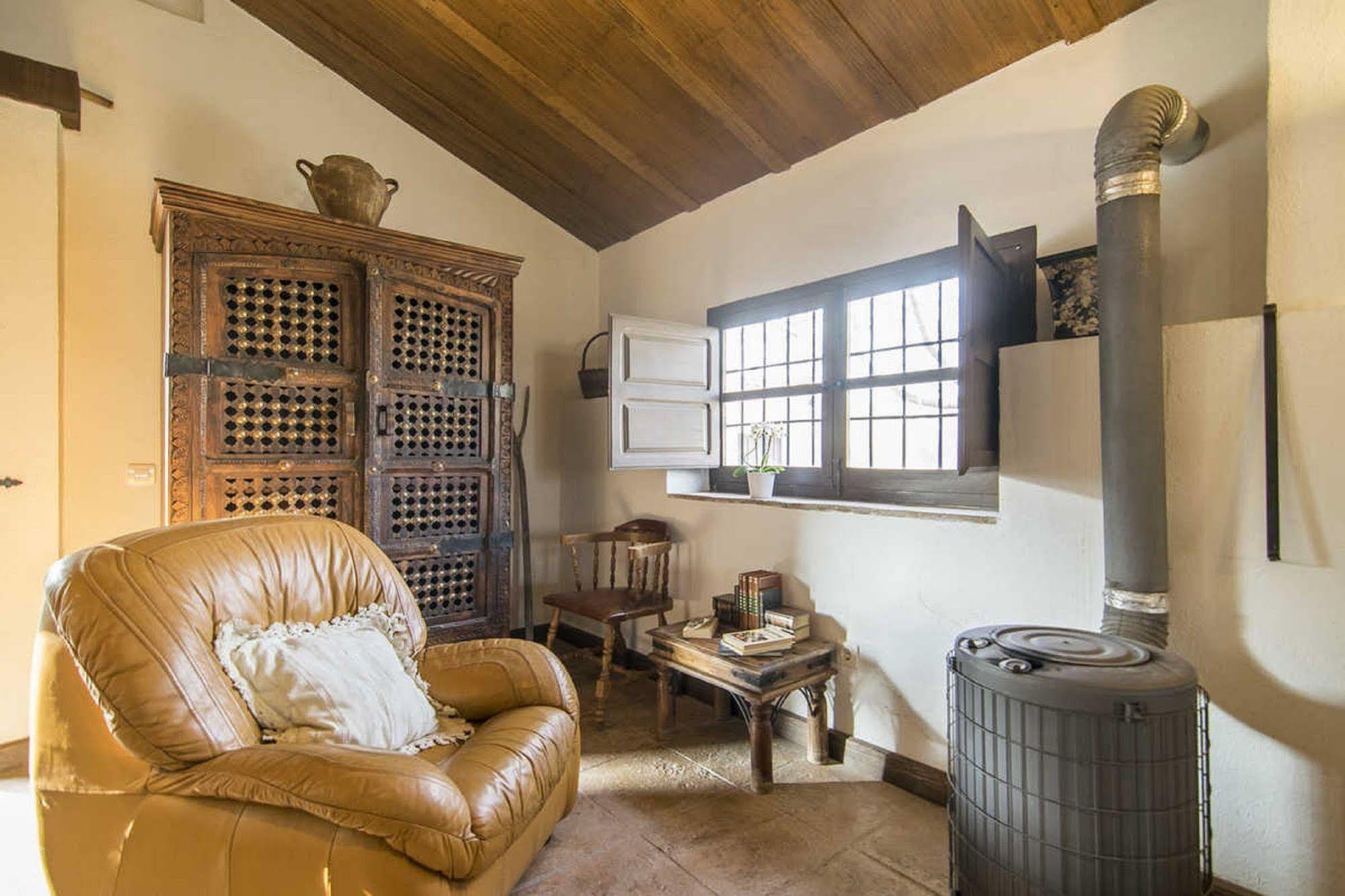 Alojamiento Rural El Cortijuelo Hotel Illora Ngoại thất bức ảnh
