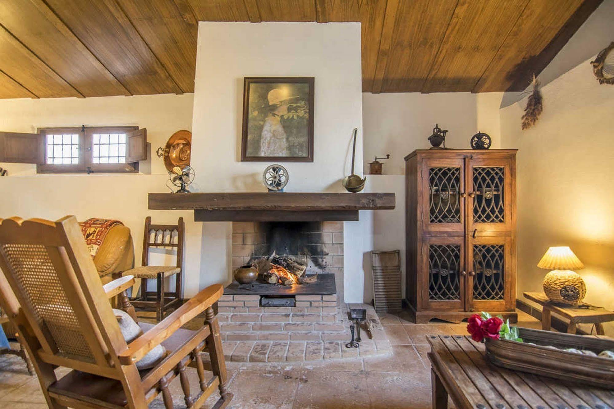 Alojamiento Rural El Cortijuelo Hotel Illora Ngoại thất bức ảnh