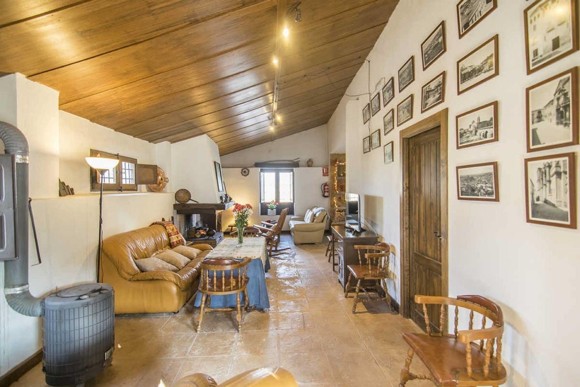 Alojamiento Rural El Cortijuelo Hotel Illora Ngoại thất bức ảnh